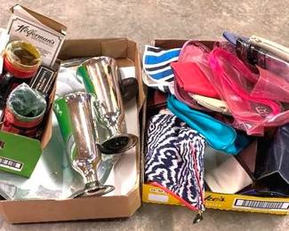 797 - 2 Trays of Assorted Items