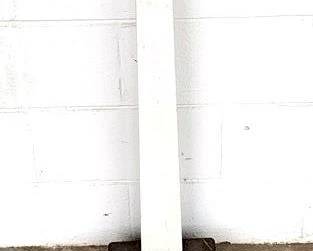 574 - Sears Doctor's Scale - 37" x 17" x 13" You are buying a used as-is electric/electronic item. We do not guarantee all components are present and if it is not expressly stated, it is untested.