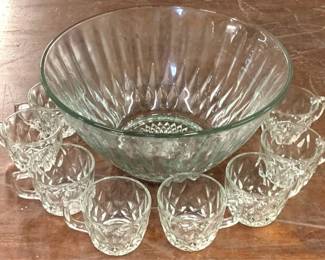 861 - Glass Punch Bowl Set