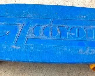726 - GT Coyote III Skateboard - 26" x 9"