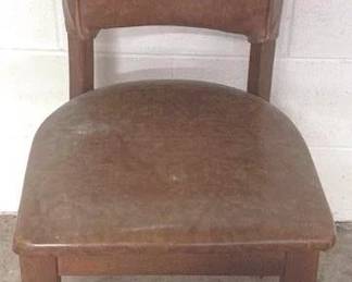 1093 - Chair - 34" x 18" x 20"