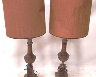 89 - 2 Lamps - 39" Tall You are buying a used as-is electric/electronic item. We do not guarantee all components are present, and if it is not expressly stated, it is untested.