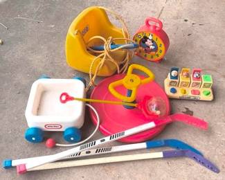 1189 - Lot of Vintage Toys