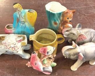 831 - Lot of Vintage Items