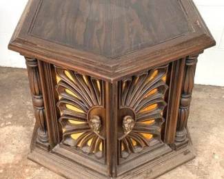 620 - Cabinet Stand - 21" x 27" x 27"