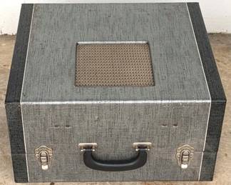 550 - Victor Soundview Projector / Record Player You are buying a used as-is electric/electronic item. We do not guarantee all components are present, and if it is not expressly stated, it is untested.