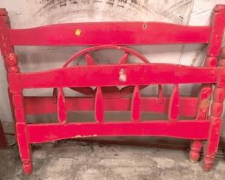512 - Wood Headboard & Footboard - 34" x 30" no rails