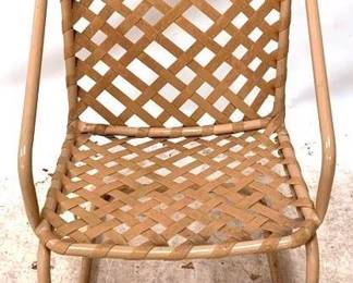 67 - Chair - 22" x 21" x 31"
