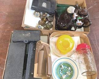835 - 3 Tray Lots of Assorted Items