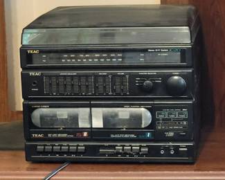 TEAC TURN TABLE UNIT