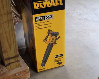 DEWALT 20 V BLOWER