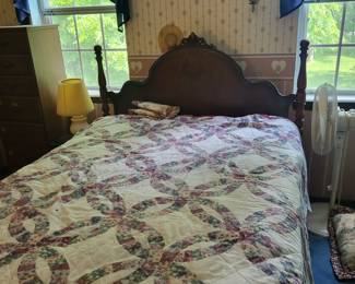 ANTIQUE FULL BED