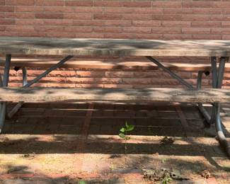Picnic Table (Please see Blue Moon Team Member for Assistance)