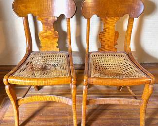 2 Vintage Tiger Maple Side Chairs With Caned Seats
Lot #: 111