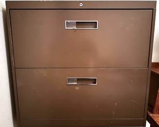 Metal 2 Drawer Filing Cabinet
Lot #: 151