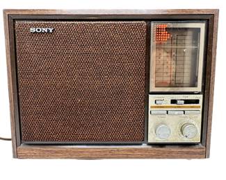 Vintage Sony Tabletop Radio Model ICF-9660W
Lot #: 27