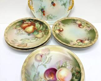 5 Antique Thomas Sevres Bavaria Floral Plates With Gold Details & 1 Unmarked Plate
Lot #: 175