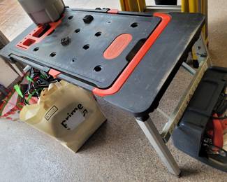 Work bench