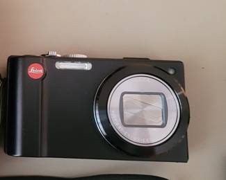 Leicav Lux 30 Digital Camera