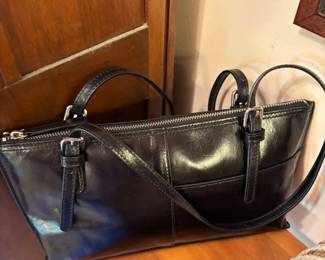 Hobo Black Leather Shoulder Bag