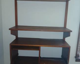 Cado Unit with pull down cabinet