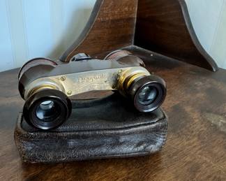 R131 - $30 - 1930's Fee and Stemwedel Airguide 44A Opera Sport Glasses