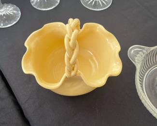 R4 - $20 - Cagle Rd Seagrove Pottery. No blemishes.