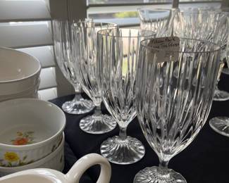 R11 - $35 - (4) Mikasa Park Lane Tea Glasses