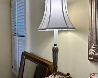 R117 - $60 - PAIR of Table Lamps. 29"T 