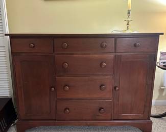 R90 - $175 - Aspen Home's Cross Country Server - 54W x 22D x 40T