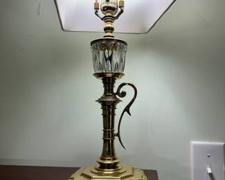 R86 - $40 - Brass Lamp - Shade is in good condition! 22"T