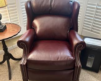 R96 - $800 - Bradington Young Recliner. Burgundy. Leather is in immaculate condition. Still looks AND smells new! Smoke and pet free home.