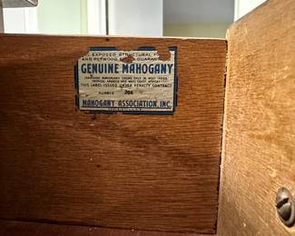 R85 - $125 - Genuine Mahogany. Does show a few signs of it's age. All drawers pull. See all photos. 36W x 20W x 50T