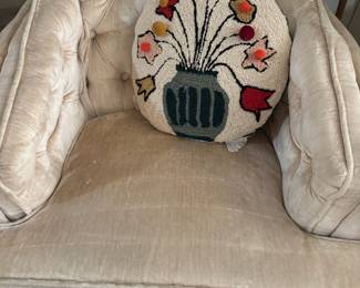 Mid Century Tufted Cream Velvet Barrel Back Arm Chair, Floral Wool Hooked Throw Pillow
