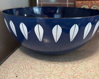 Cathrineholm Blue & White Lotus Enamel Bowl