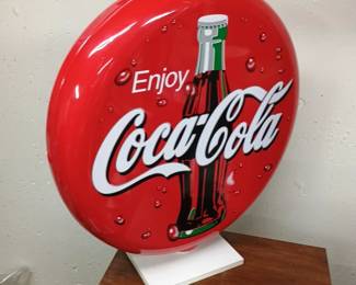 Coca cola display items