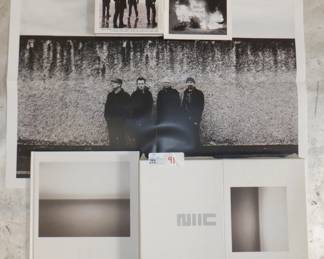 U2 "NO LINE ON THE HORIZEN" BOX SET CDINCLUDES CD, DVD, BOOK AND POSTER