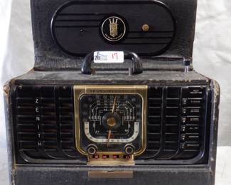 VINTAGE ZENITH TRANS-OCEANIC RADIO