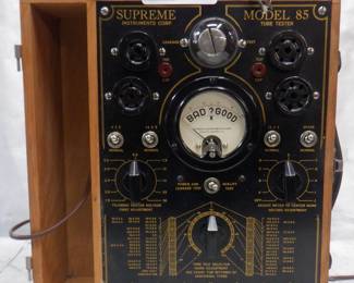 SUPREME TUBE TESTER MODEL 85