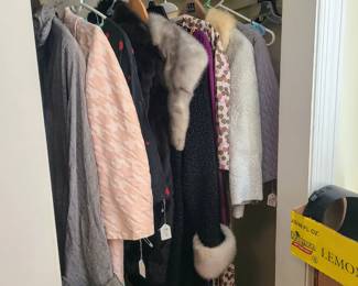 Vintage clothing for women