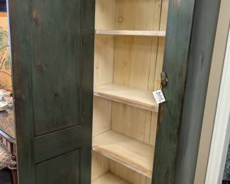 Jelly Cabinet