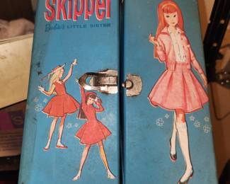 Vintage Skipper carrying case