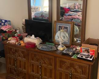 Dresser with Double Mirror