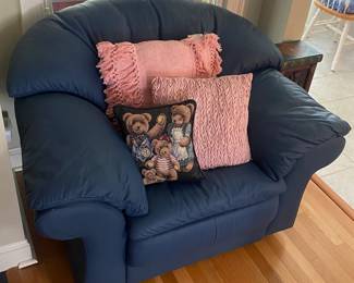 Nice Oversized Chair