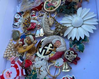 Christmas Pins and Brooches