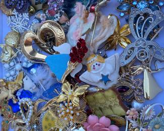 Several Costume Brooches/Pins