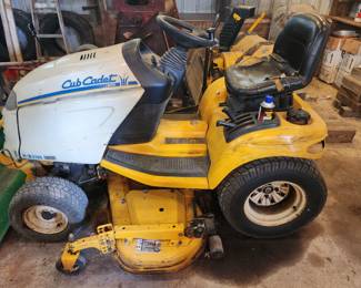 Cub Cadet Series 3000 HDS3185