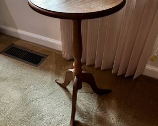 #35 pedestal fern stand, as is 12x22 $20.00