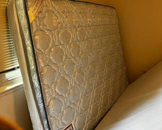#73 BeautyRest Firm Mattress/Boxsprings - Upstairs - You Move $30.00