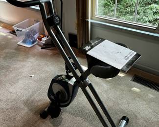 #99 XTERRO Fitness FB150 Folding Bike - You Remove $40.00